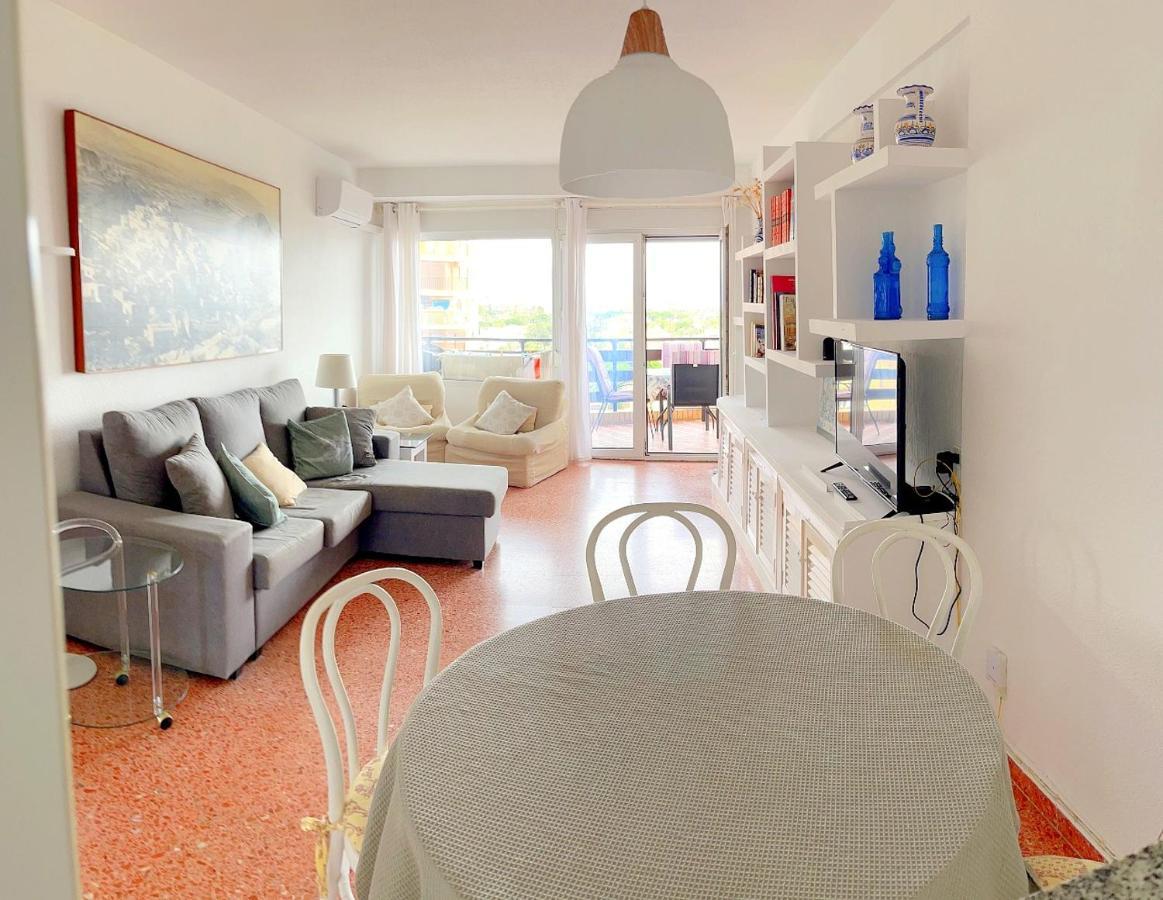 Apartamento Roquetas de Mar Urbanización, 2 dormitorios, Gran Terraza con vista al mar, wi-fi, parking y piscina Exterior foto