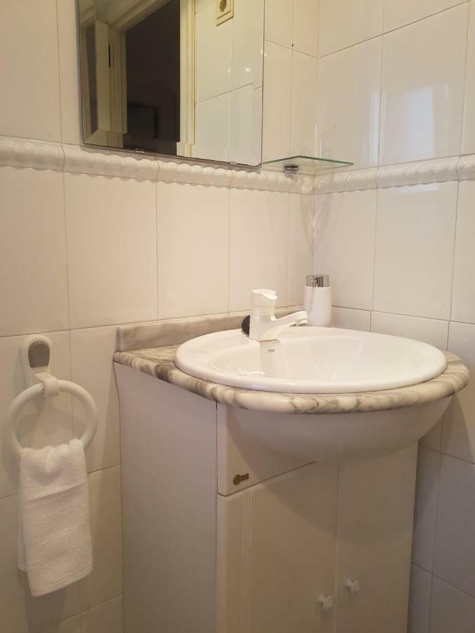 Apartamento Roquetas de Mar Urbanización, 2 dormitorios, Gran Terraza con vista al mar, wi-fi, parking y piscina Exterior foto